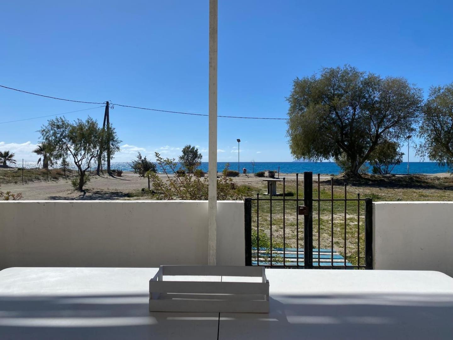 Zen Seaside Apartment 卡拉马基 外观 照片